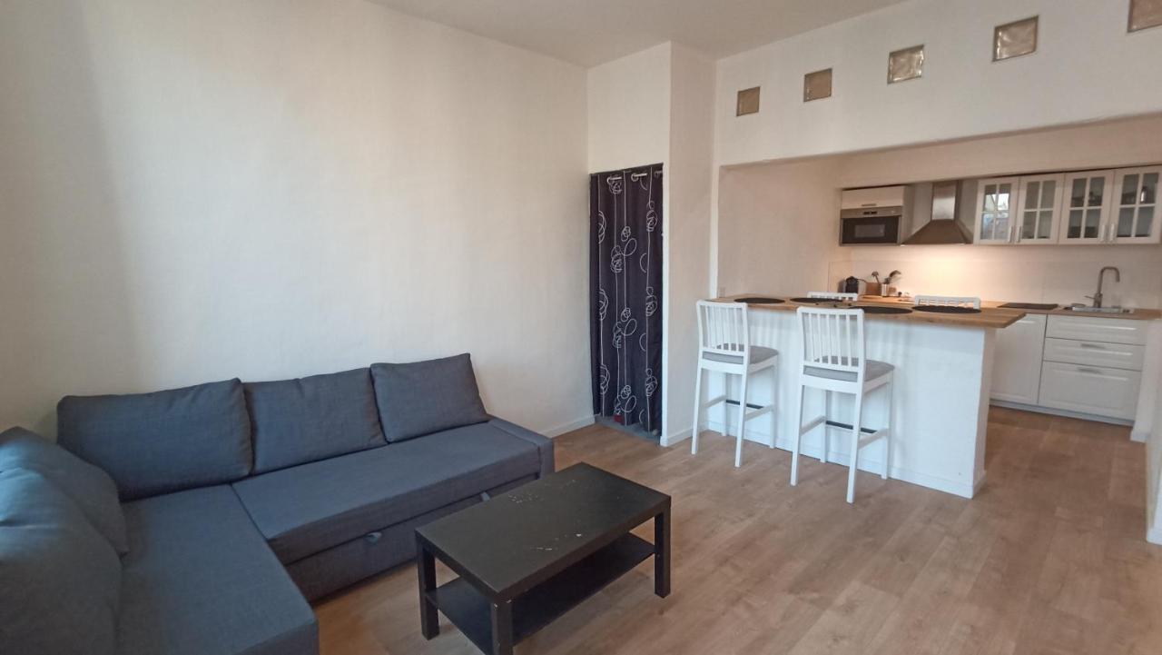 Studio Neuf Climatise Centre Ville #7 Toulon Bagian luar foto